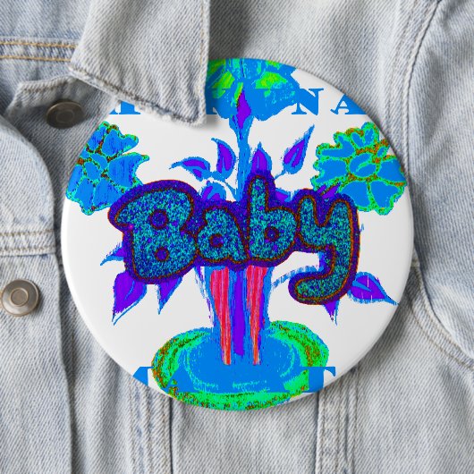 Badge Rond 15,2 Cm Soft Cyan Blue Flower Art : A Baby's Touch. (En situation)