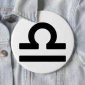 Badge Rond 15,2 Cm Symbole zodiaque Libra (En situation)