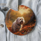 Badge Rond 15,2 Cm Terrier tibétain à l'automne Feuilles automne Insp (En situation)