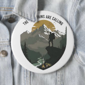 Badge Rond 15,2 Cm The Mountains Are Calling (En situation)