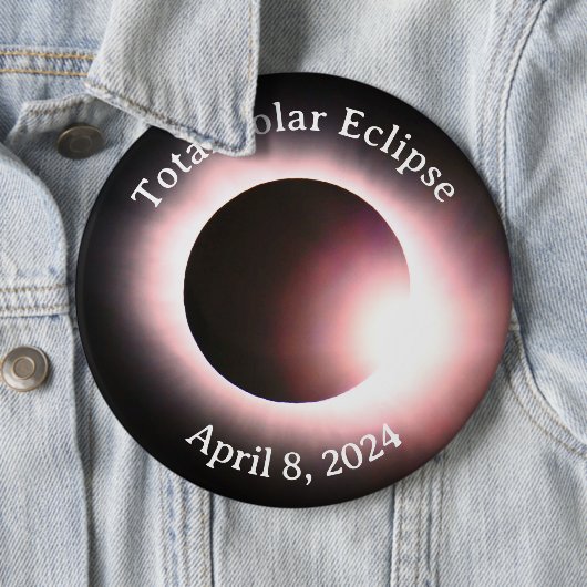 Badge Rond 15,2 Cm Total éclipse solaire 8 avril 2024 soleil de lune (En situation)