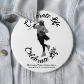 Badge Rond 15,2 Cm Tour Mme Martha Matriarch Button (En situation)