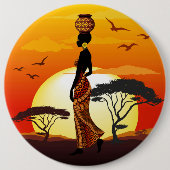 Badge Rond 15,2 Cm Une belle femme africaine Silhouette sur les solei (Devant)