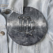 Badge Rond 15,2 Cm Virgo Zodiac Sign Grunge Distressed Style (En situation)