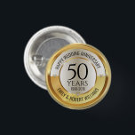 Badge Rond 2,50 Cm 50e anniversaire mariage noir et âme<br><div class="desc">50e anniversaire mariage noir et or aux accents diamantifères.
Elégant or et argent moderne et personnalisable design Anniversaire. customisez facilement vos noms et années de votre anniversaire.</div>