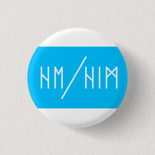 Badge Rond 2,50 Cm Aîné Futhark Il/Lui Pronounouns