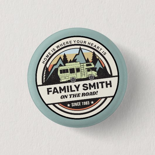 Badge Rond 2,50 Cm Aventures caravanes familiales personnalisées (Devant)