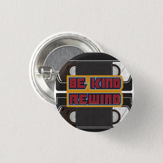 Badge Rond 2,50 Cm Bande VHS Rewind (Devant & derrière)
