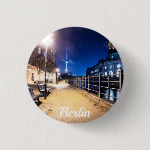 Badge Rond 2,50 Cm Banquettes près de la rivière Spree à Berlin, Alle