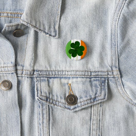 Badge Rond 2,50 Cm Bonne St. Patrick's Day Irlandais Drapeau Shamrock (En situation)