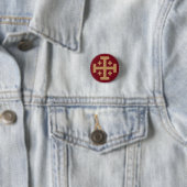 Badge Rond 2,50 Cm Bouton Croix de Jérusalem (En situation)