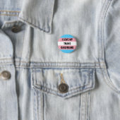 Badge Rond 2,50 Cm Bouton J'Aime Mon Trans Girlfriend (En situation)