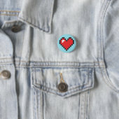 Badge Rond 2,50 Cm Button Coeur 8bits (En situation)