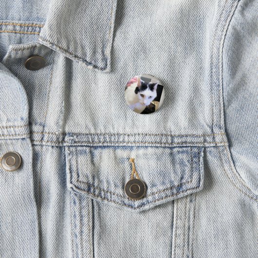 Badge Rond 2,50 Cm Cat (En situation)