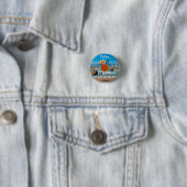 Badge Rond 2,50 Cm Cocktail Spritz sur une table avec vue sur Milan (En situation)