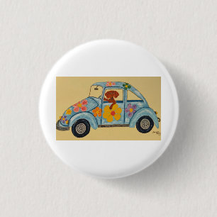 Badge Rond 2,50 Cm Dachshund dans une voiture hippie
