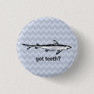 Badge Rond 2,50 Cm Dents obtenues ? Bouton
