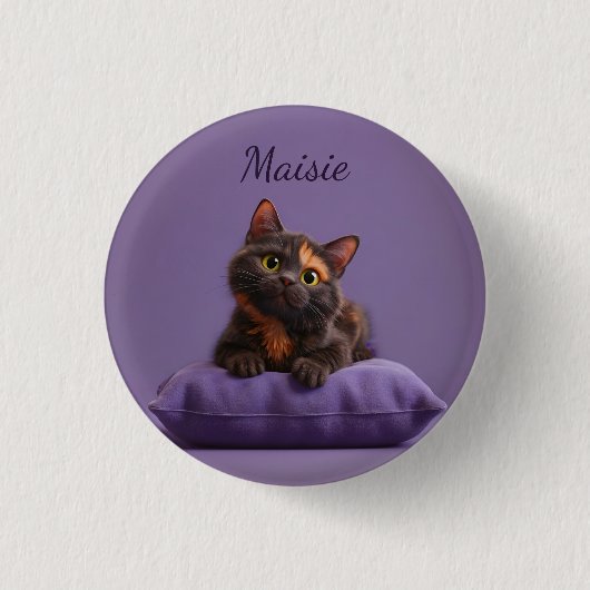 Badge Rond 2,50 Cm Dessin Tortoiseshell Kitten sur coussin pourpre (Devant)