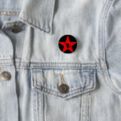 BADGE ROND 2,50 CM ÉDUQUER LES MASSES (En situation)