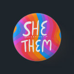 Badge Rond 2,50 Cm ELLE/EUX Pronononounes Manipulation colorée bandes<br><div class="desc">Décorez votre tenue avec ce bouton d'art cool. Ça fait un grand cadeau ! Vous pouvez le customiser et ajouter du texte. Consultez ma boutique pour plus de couleurs et de motifs ! Faites-moi savoir si vous aimeriez quelque chose de personnalisé aussi.</div>