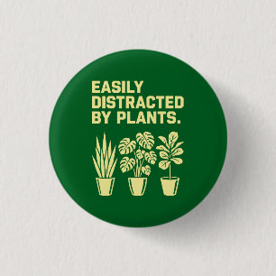 Badge Rond 2,50 Cm Facilement Distrait Par Les Plantes