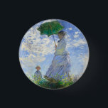 Badge Rond 2,50 Cm Femme avec Parasol, Madame Monet et Son Fils<br><div class="desc">Femme au parasol, Madame Monet et son fils par Claude Monet Vintage Fine Art</div>
