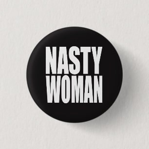 BADGE ROND 2,50 CM "FEMME MÉCHANTE "