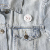 Badge Rond 2,50 Cm God Is Love Modern Christian (En situation)