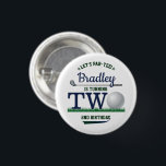 Badge Rond 2,50 Cm Golf PAR-TEE 2e anniversaire<br><div class="desc">Célébrez dans le style avec ces boutons amusants et très tendance de 2ème anniversaire. Le design est facile à personnaliser avec votre libellé d'événement spécial et vos invités seront ravis quand ils verront ces boutons fabuleux. Les éléments correspondants se trouvent dans la collection.</div>