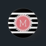 Badge Rond 2,50 Cm Grilles noires et blanches monogrammes et couronne<br><div class="desc">Élégante couronne de fleurs blanches sur des rayures noires et blanches. Accent de cercle rose avec monogramme personnalisable. De nombreuses combinaisons de couleurs sont disponibles mais toutes les couleurs peuvent être demandées. Si vous avez besoin d'aide pour customiser, changer de couleur ou autre chose à l'un de mes designs, contactez...</div>