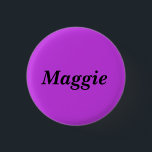 Badge Rond 2,50 Cm Maggie du nom noir orphelin de caractère<br><div class="desc">Maggie est un caractère du noir d'orpheline d'émission de TV</div>