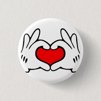 Badge Rond 2,50 Cm Main dans le cœur 