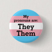 Badge Rond 2,50 Cm Mes pronouns sont : Ils Les Ont - Drapeau Trans (Devant)