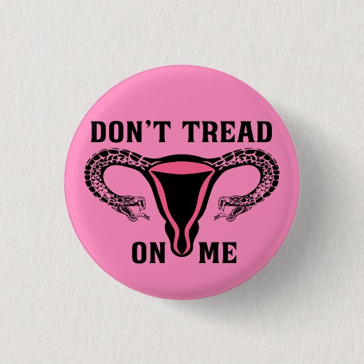 Badge Rond 2,50 Cm Ne me trompe pas féministe (Devant)
