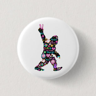 Badge Rond 2,50 Cm Peace Love Bigfoot Hippie Funny Bigfoot Lover   