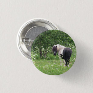 Badge Rond 2,50 Cm Peinture noir et blanc pivoine en herbe et fleurs