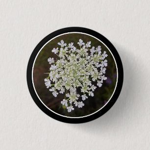 Badge Rond 2,50 Cm petits pétales blancs