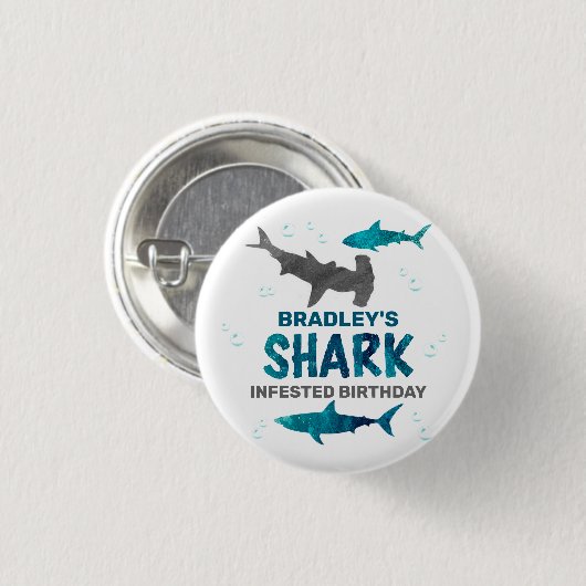 Badge Rond 2,50 Cm Requin infecté à tout âge fête d'anniversaire (Devant & derrière)