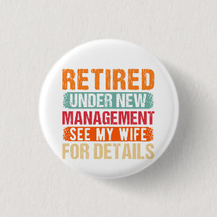 Badge Rond 2,50 Cm Retraité 2024 Sous Nouvelle Gestion Voir Femme Pou
