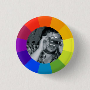 Badge Rond 2,50 Cm Roue chromatique arc-en-ciel