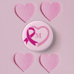 Badge Rond 2,50 Cm Ruban de sensibilisation au cancer du sein Monogra<br><div class="desc">Le ruban rose est devenu le symbole universel du cancer du sein,  sensibilisant,  soutenant et rassemblant les femmes en solidarité.</div>