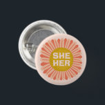 Badge Rond 2,50 Cm SHE / Son Prononouns Sunflower Daisy Pride<br><div class="desc">Décorez votre tenue avec ce bouton d'art cool. Ça fait un grand cadeau ! Vous pouvez le customiser et ajouter du texte. Consultez ma boutique pour plus de couleurs et de motifs ! Faites-moi savoir si vous aimeriez quelque chose de personnalisé aussi.</div>