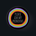 Badge Rond 2,50 Cm S'Il Vous Plaît Demander À Mes Pronounours Cercle<br><div class="desc">Décorez votre tenue avec ce bouton d'art cool. Ça fait un grand cadeau ! Vous pouvez le customiser et ajouter du texte. Consultez ma boutique pour plus de couleurs et de motifs ! Faites-moi savoir si vous aimeriez quelque chose de personnalisé aussi.</div>