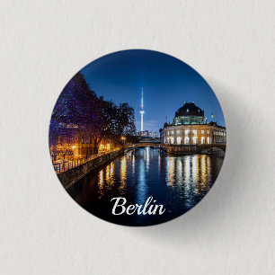 Badge Rond 2,50 Cm Tour TV et île musée à Berlin, Allemagne