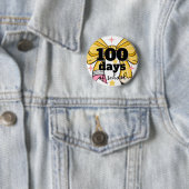 Badge Rond 5 Cm 100 Days of School Pencil Bow (En situation)
