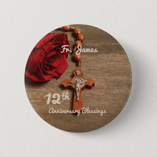 Badge Rond 5 Cm 12ème anniversaire de classification de prêtre