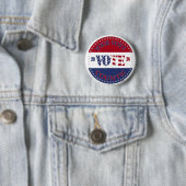 Badge Rond 5 Cm 2024 Votre vote compte USA Drapeau VOTE (En situation)