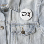 Badge Rond 5 Cm 60 ans de roche (chaise de basculage) (En situation)