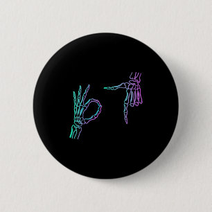 Badge Rond 5 Cm 67 Meme Main de squelette 6 7 Halloween Six Sept 