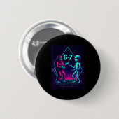 Badge Rond 5 Cm 67 Six Seven Meme Funny Bigfoot Alien Sasquatch Uf (Devant & derrière)
